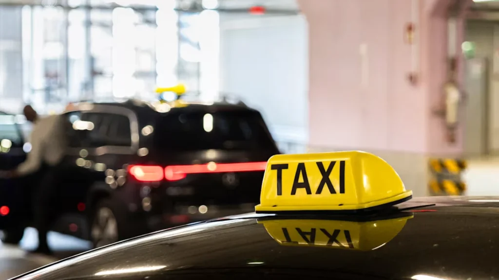 خدمة تاكسي في الكويت